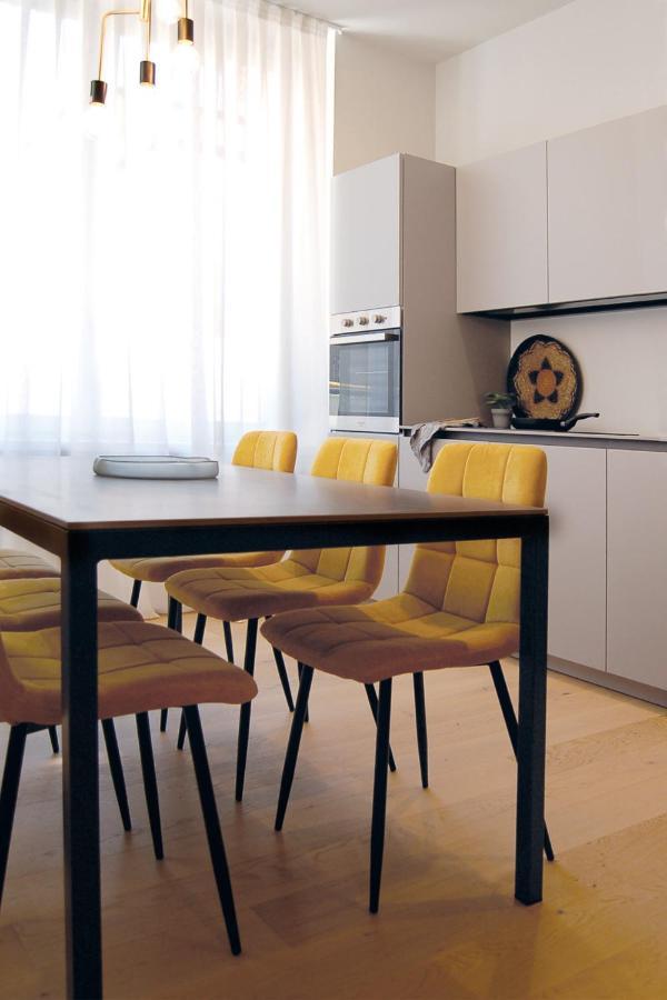 Ar Boutique Apartments แบร์กาโม ภายนอก รูปภาพ