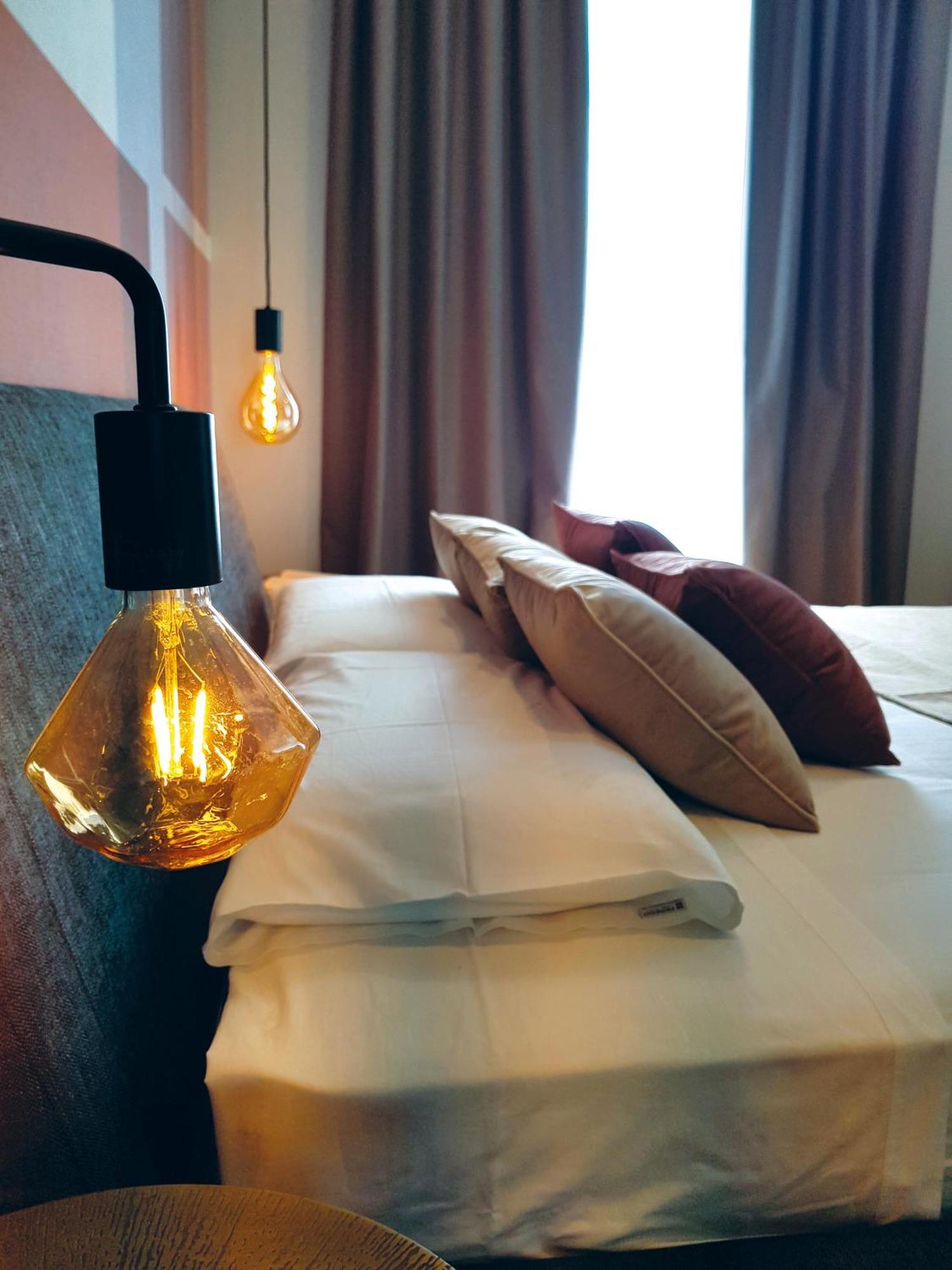 Ar Boutique Apartments แบร์กาโม ภายนอก รูปภาพ